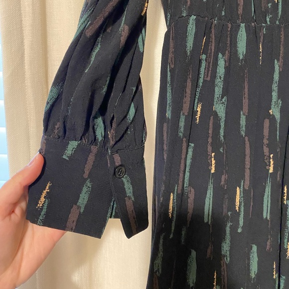 Zara Black Long Sleeved Mini Dress with Green and Gold Accent - Picture 3 of 5